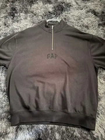 GAP 하프 지퍼 맨투맨 L 사이즈 다크 브라운