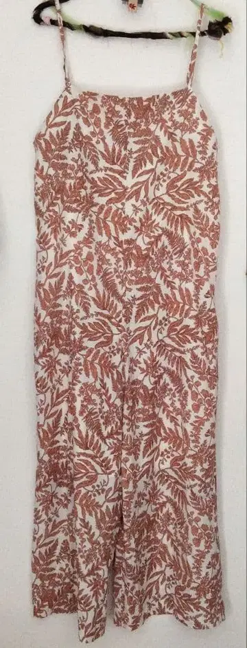 [ 새상품 ] 어반 리서치 올인원 보태니컬 무늬 오샤레