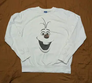 미국 빈티지 의류 맨투맨 안나 올라프