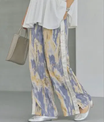 laveange [세탁 가능] 흐림 프린트 사이드 라인 팬츠