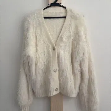 아이보리 퍼(Fur) 느낌 가디건 새상품
