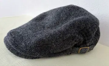 그레이 울 헌팅 모자 금속제 버클 포함