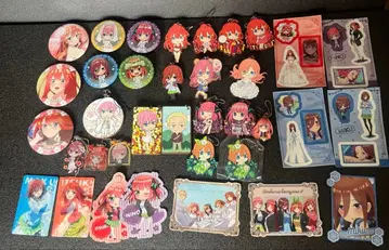 5등분의 신부 캔 배지, 씰, 카드, 키링 등 여러가지 세트