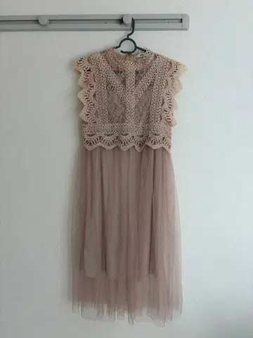 GRL 레이스 튤 드레스 / 슬리브리스 / 원피스 / 경사 드레스