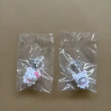 산리오 메지루시 액세서리 복슬복슬 스노우 헬로키티 쿠로미