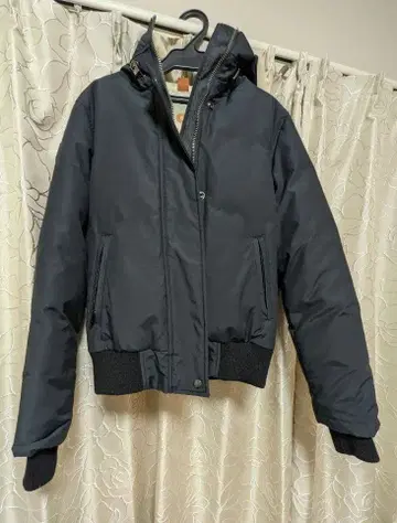 새상품급 OSCCROSS 할리우드 마켓 다운 자켓 여성용 S