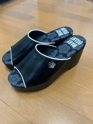 MARY QUANT 오픈토 샌들 L 블랙