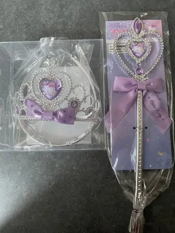 산리오 키티 티아라 & 지팡이 세트 판매