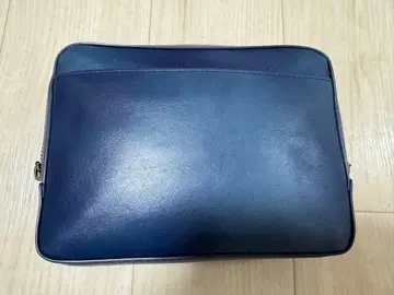 네이비 가죽 파우치 (Motherhouse)