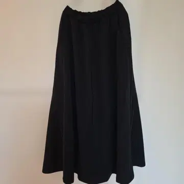 adidas 크로 라인 롱 스커트