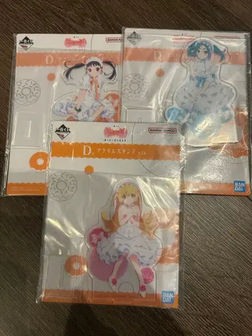 제일복권 모노가타리 시리즈 아크릴 스탠드 3종 묶음 판매