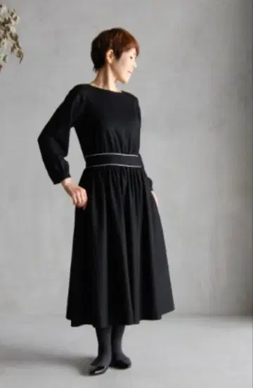 michelbeaudouin 미셸 보두앵 허리 절개 원피스