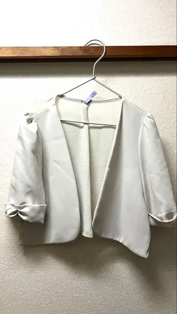 [ 새상품급 ] AIMER 조젯 5부 소매 볼레로