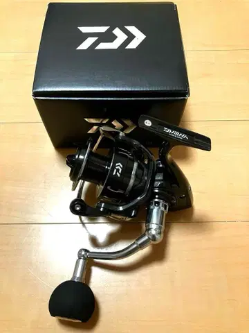 새상품급 다이와 16 캐탈리나 4500H