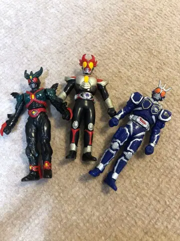 가면라이더 피규어 3개 세트