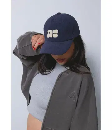 ALEXIASTAM 코듀로이 캡 네이비