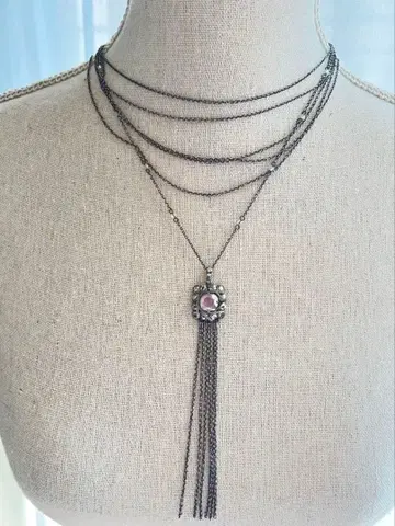 새상품 다이아몬드 컷 스와로브스키 핑크 목걸이 레이디 가가 애용 브랜드