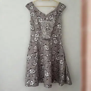 질스튜어트 슬리브리스 원피스 S