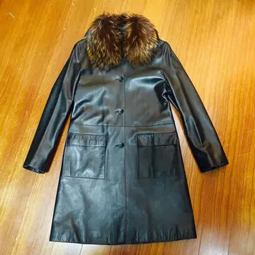 새상품급 가죽 코트 블랙