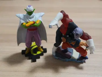 드래곤볼 피콜로 지렌 피규어 세트