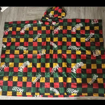 WANIMA 후드 부착 체크 무늬 레인코트