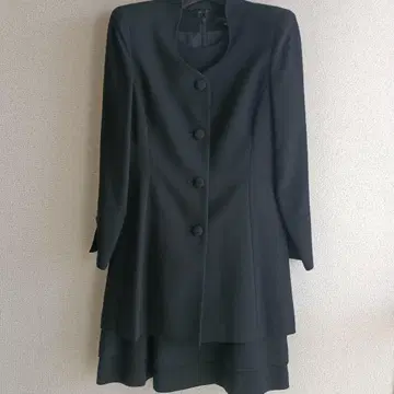 블랙 포멀 슈트