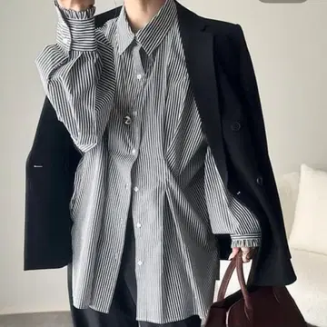 classical elf/허리턱 소매 프릴 빅 긴팔 셔츠 미사용 새상품