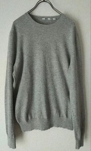 유니클로 크루넥 캐시미어 100% 니트 스웨터 M 그레이