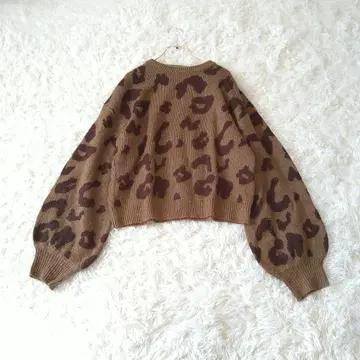 RETRO GIRL 레오파드 무늬 니트 스웨터 M 벌룬 소매 포원 소매
