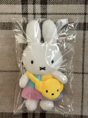 이벤트 한정품 컬러풀 드레스 마스코트 미피