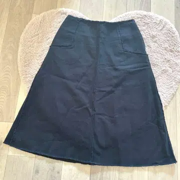 미라 오웬 A라인 커팅 디자인 스커트 성숙 캐주얼 심플