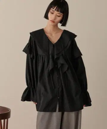 프릴 튜닉 블라우스