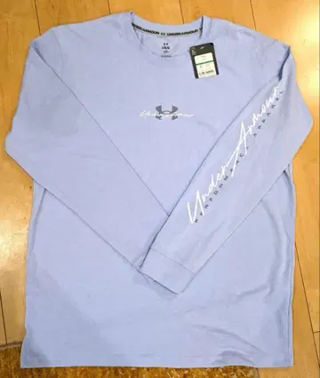 [ 새상품 미사용 ] 언더아머 트레이닝 롱 슬리브 T셔츠