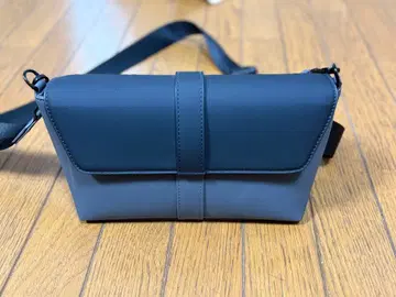 UNITED TOKYO 미니 포스트맨 숄더백