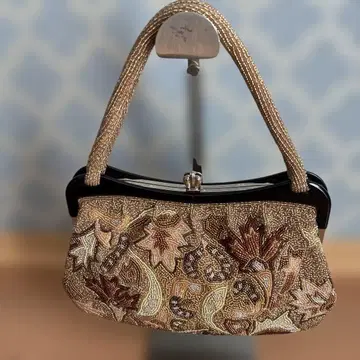 골드 컬러 자수 비즈 핸드백 일본 의류용