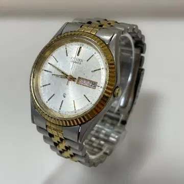 CITIZEN QUARTZ 시티즌 쿼츠 데이데이트 손목시계 콤비