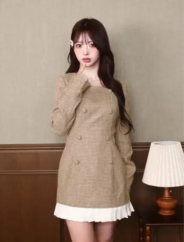 [미사용 새상품] darich 플리츠 도킹 트위드 미니 원피스