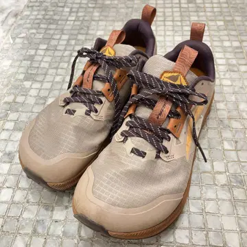 ALTRA 트레일 러닝화