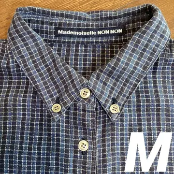 [ 마드모아젤 논논 ] 네이비 계열 버튼 다운 긴팔 플란넬 셔츠
