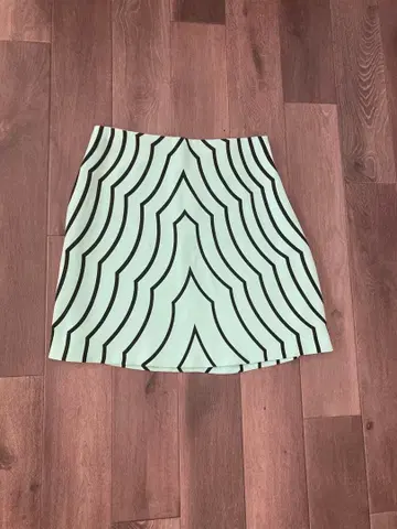 마크제이콥스 스커트