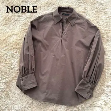 NOBLE 노블 스키퍼 캐더 블라우스