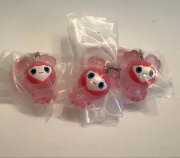 [ TWICE LOVELYS 마크 액세서리 ] 모모 3개 세트