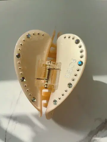 Potete 벌스데이 하트 헤어 클립 4월