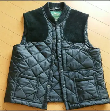 Beaver 블랙 퀼팅 베스트 36