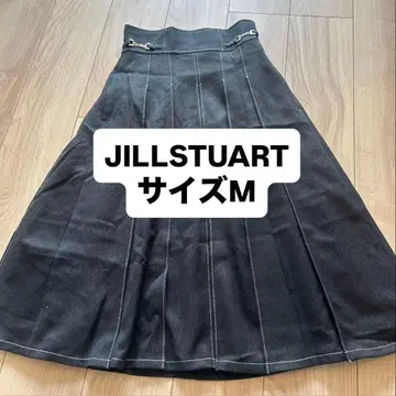 [ JILLSTUART ] 블랙 플레어 스커트 M 사이즈