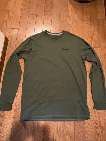patagonia 긴팔 티셔츠 올리브색