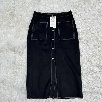 미사용 새상품 ZARA 자라 프론트 버튼 디자인 스웨이드 롱 스커트 블랙
