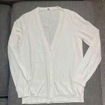 새상품 유니클로 가디건