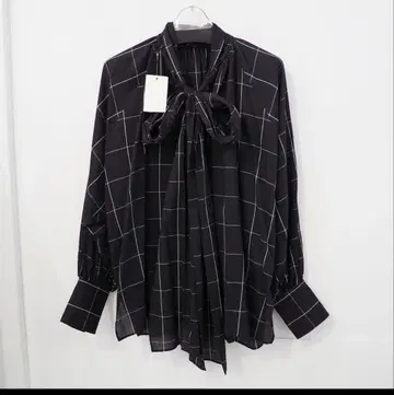 윔 가젯 24ss 봄/여름 시어 보타이 블라우스