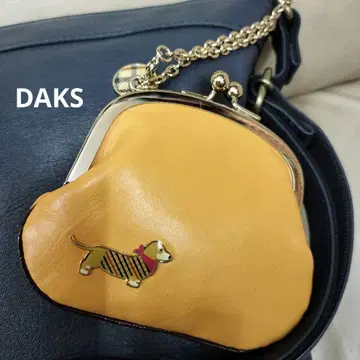 DAKS 소프트 가죽 가마구치 코인 케이스 & 백참 새상품급